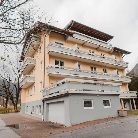 Stefanie 6 By Interhome